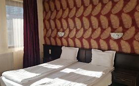 Хотел Релакс